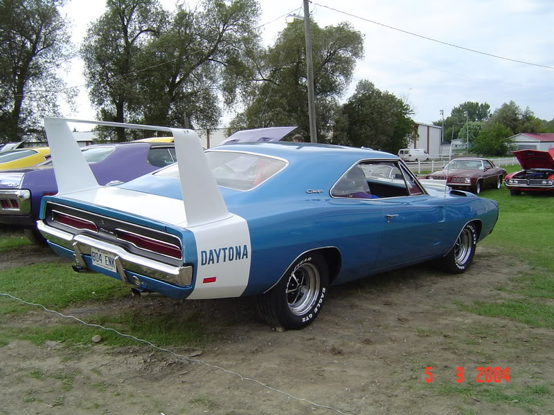 les Dodge Charger dans les expos du Québec Daytona69-1