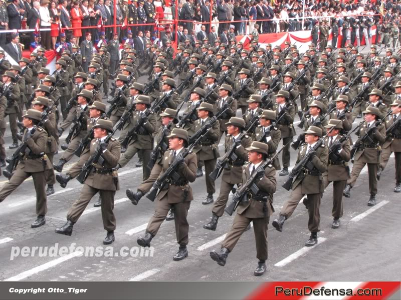 Fuerzas Armadas del Peru - Página 2 D200925