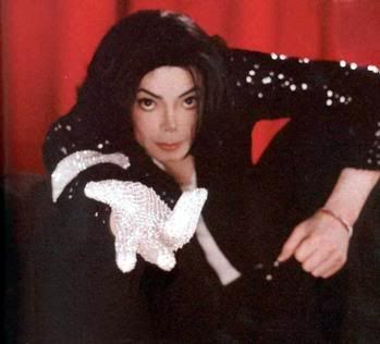 Vua nhạc pop Michael Jackson đột tử ở tuổi 50 Michael_jackson_glove_2005-03-30