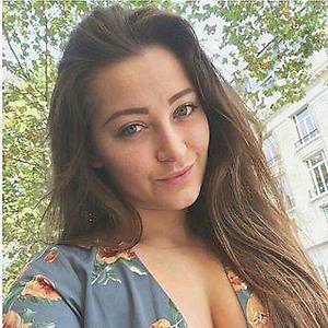 Scammer with photos of Dani Daniels (PART 1) 46NRe_A6gXyIxYM9GqbODwhhLOgL1o4zgUEcHGYHACaHgzEtoCG_NogeGOSjOhPT