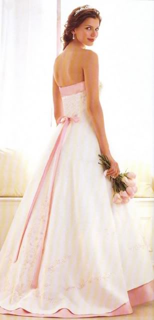 ~*~ Urs & The Kissing Hand~*~  BY: Sue   - Page 6 Wedding_Dress_Sample_10001b