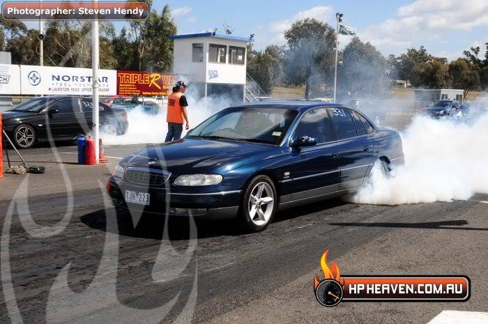 Courts 2000 wh stato  HP-Heaven-Heathcote_Park_Test_n_Tune_16_10_2011-S1H_3710