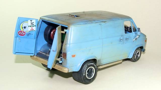 1977 Chevy Van CannonballVan008