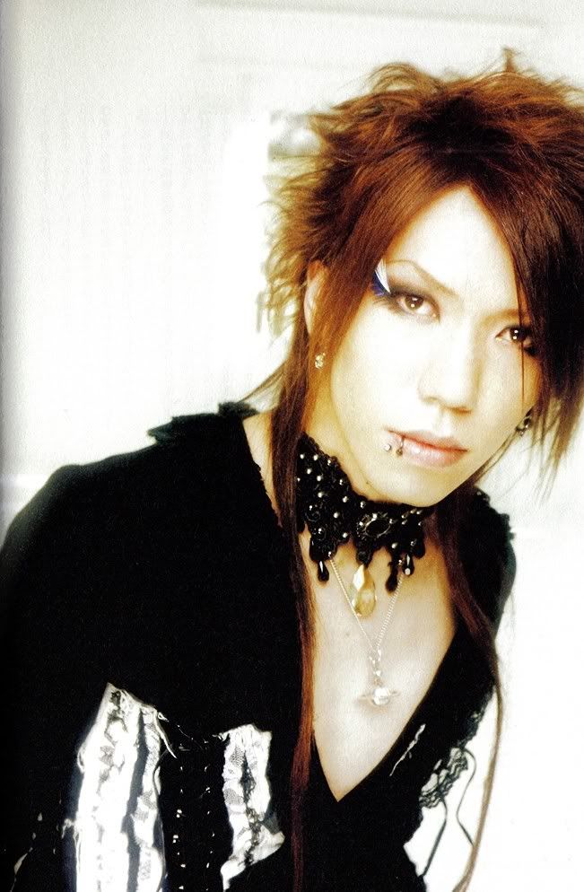 aoi gazette pictures Aoi3