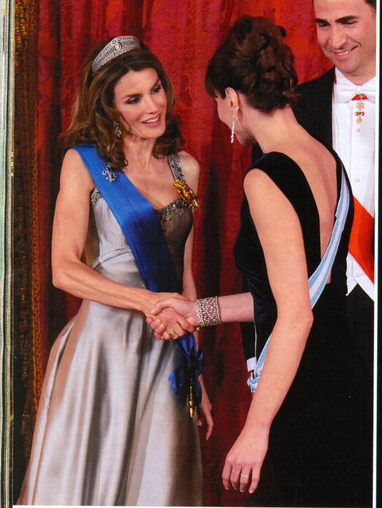 Letizia, Princesa de Asturias (Cont. Foro II) - Página 27 1241128292