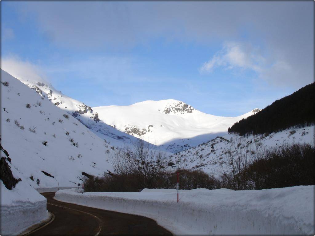 Gran nevada en LLÁNAVES DE LA REINA (LEÓN) 13-02-2013 DSC05059C