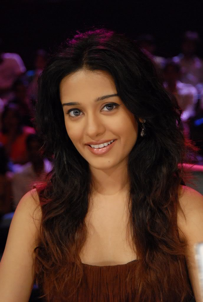 Unseen Pics Only...hottest Show By Amrita Rao A8