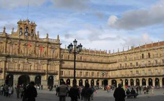 Precampaña del PSOE Plaza_salamanca