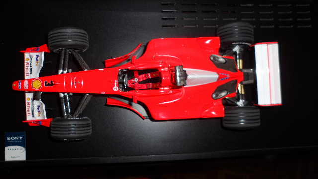 FERRARI F 1 2000 SAM_0628_zps371740c4