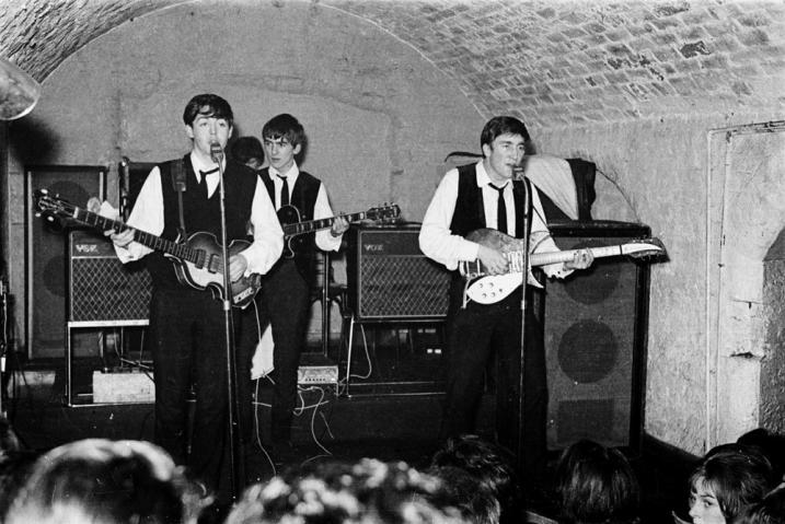 Manfred returns to visit td124 !!!... (Part II) The-beatles-cavern-club_zps5u1kapbr