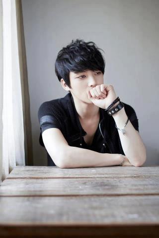 [08.08.12][Trans] Jaejoong - Không có nhóm nhạc thần tượng nào không có xung đột 553656_2353906344816_1074098211_n