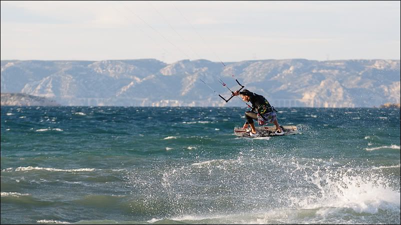 flying on the water. DSC_0475