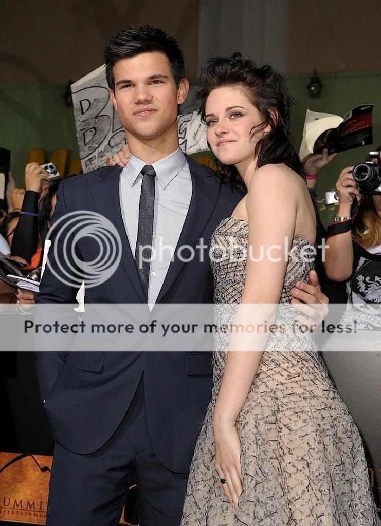 LIVE STREAM OF RED CARPET - CIRCULAR CHAT!! - Page 10 Gallery_enlarged-kristen-stewart-ne