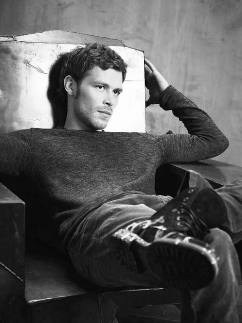 Joseph Morgan /ჯოზეფ მორგანი - Page 20 C81086b4c69c48e2f2f9a809eb54aa00