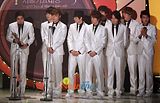 [NEWS] Super Junior ganha 3 prêmios no 19º High1 Seoul Music Awards Th_2010020321292110011