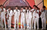 [NEWS] Super Junior ganha 3 prêmios no 19º High1 Seoul Music Awards Th_2010020321462810021