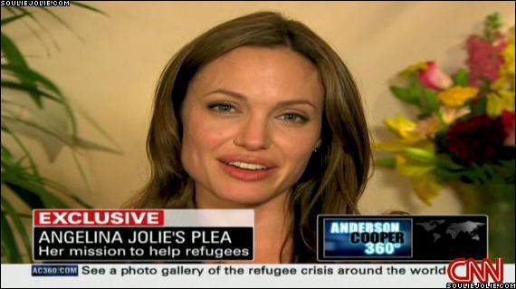 CNN Screencaps: Angelina's Plea 022