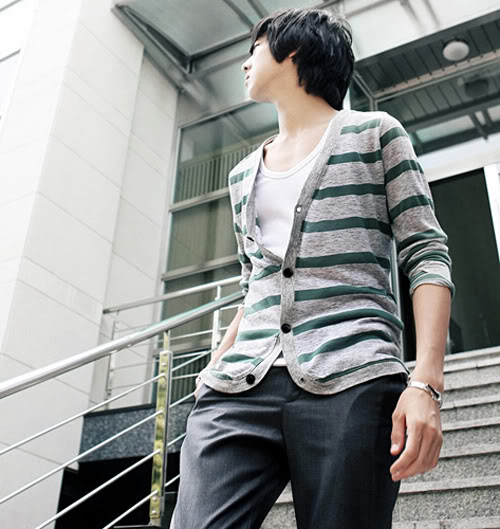 Top 10 Boy fashion styles 2009 (Simple is forever) Aolen09082412-1