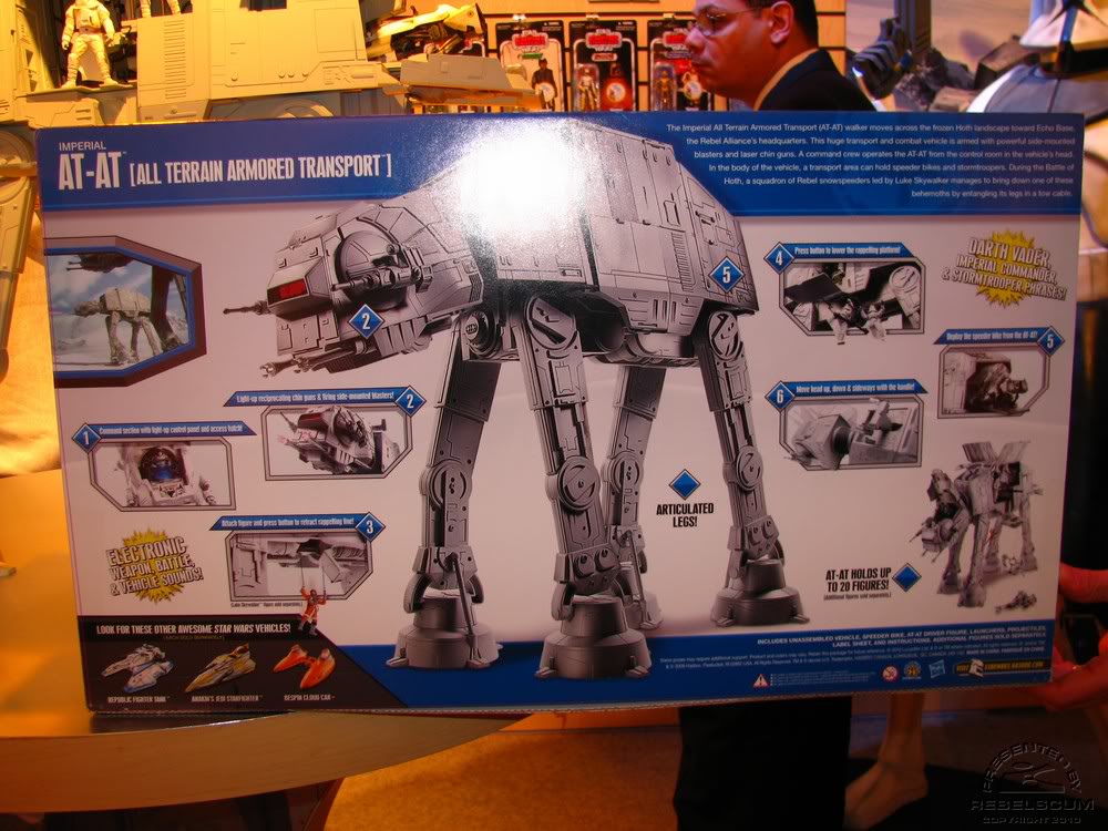 Hasbro Mega AT-AT HasbroAT-AT16