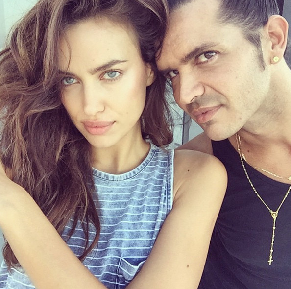 ირინა შეიკი/Irina Shayk - Page 60 4f2703e11a9050190eedcf436a7aa519