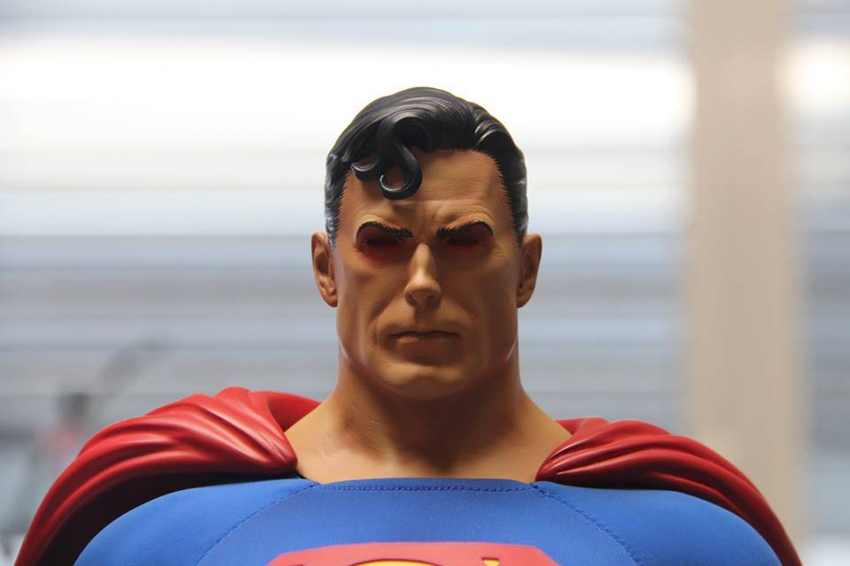 [Sideshow] Superman - Premium Format Figure - LANÇADO!!!! - Página 27 1374936_10152189404848369_2249116501843972745_n_zpsb8695611