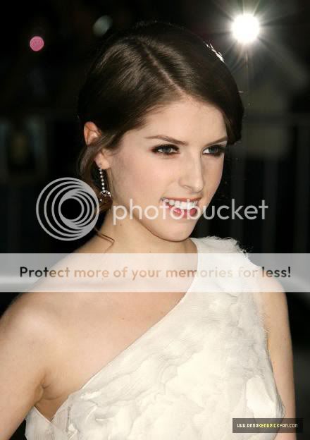 Anna Kendrick at the 'Up In The Air' premiere O071