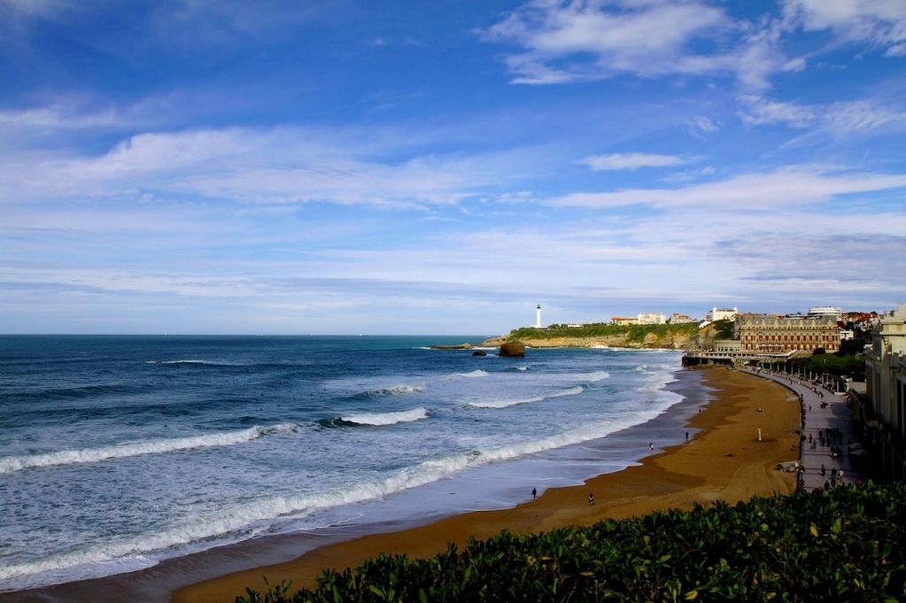 Postcard from Biarritz avec variante pour Yechmat CASINOPLAGEPH