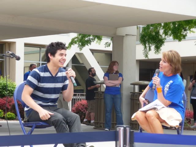 [Jun 4] David at the Utah Festival of Books Utah-festival-of-books-byu-bookstore-provo-ut-06-04-11-8