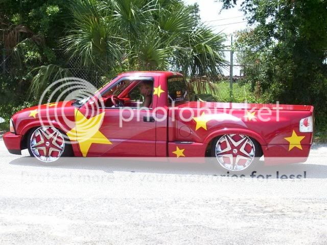 Red with yellow stars s10 Startruck3