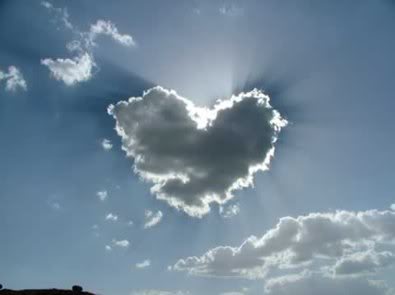 Sebastiani päevik Love-heart-cloud