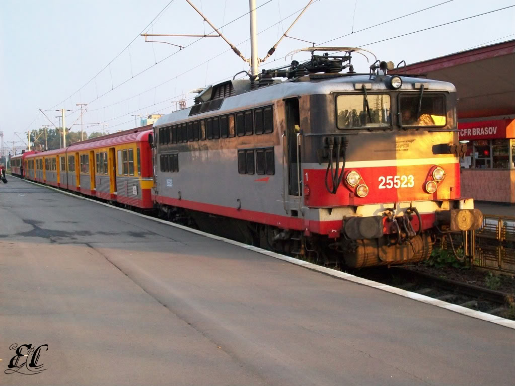 Locomotive RegioTrans 100_0590