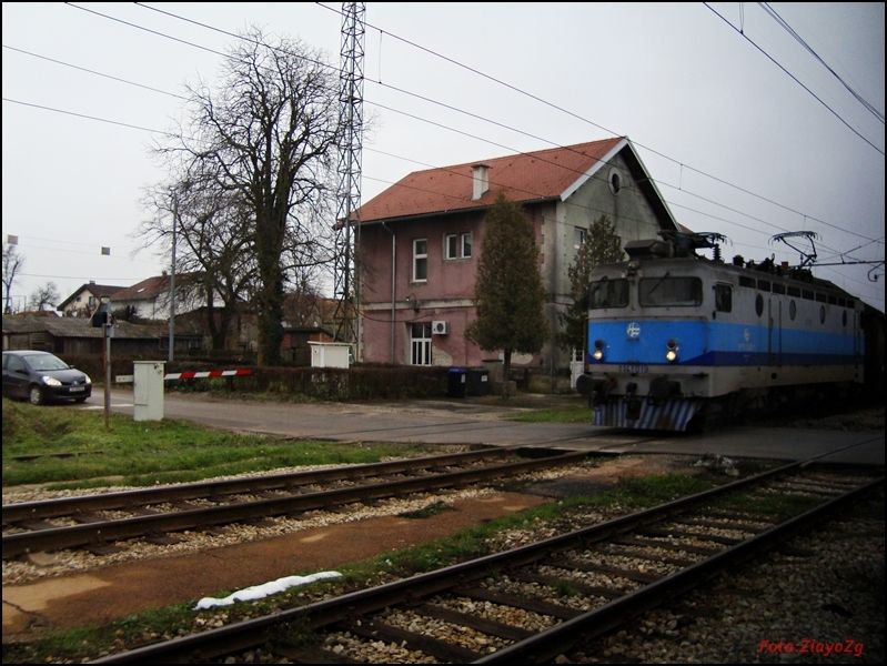 Sa regionalcem i 25kV od Zagreba do Rijeke i natrag DSC04989