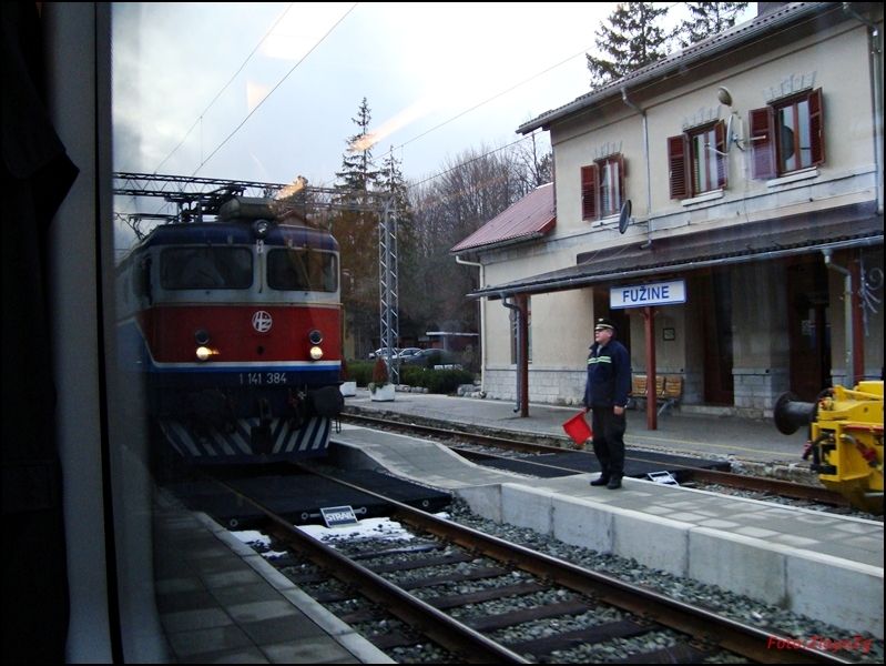 Sa regionalcem i 25kV od Zagreba do Rijeke i natrag DSC05205