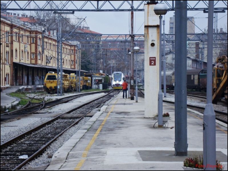 Sa regionalcem i 25kV od Zagreba do Rijeke i natrag DSC05330