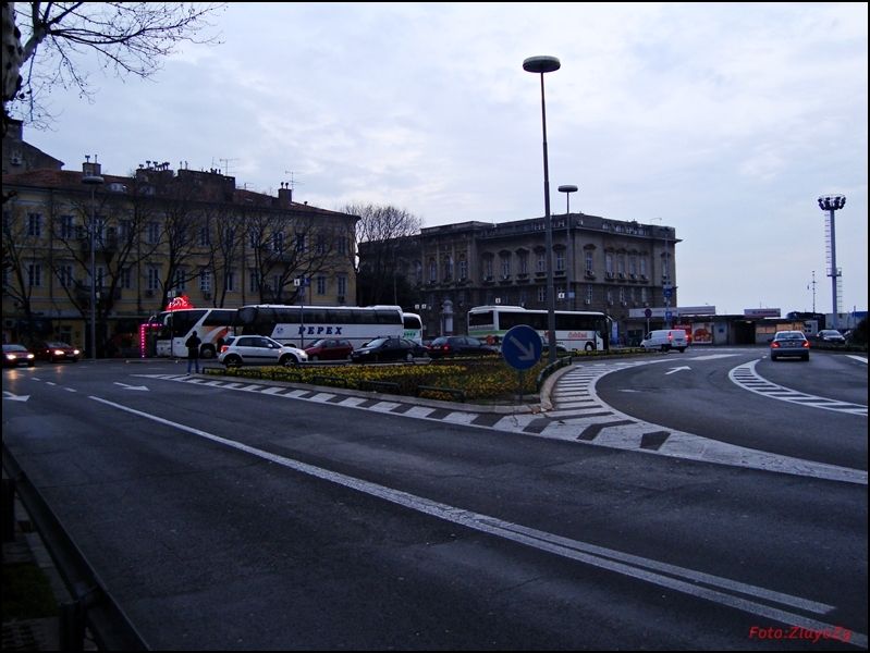 Sa regionalcem i 25kV od Zagreba do Rijeke i natrag DSC05368