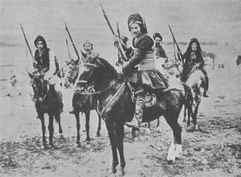 Enciclopedia de vestimenta militar de todos los tiempos - Página 2 Gw_kurdcavalry_01