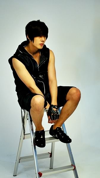 [HyunJoong] Le Coq Sportif Photoshoot 1242653508_03