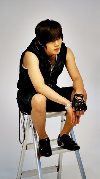 [HyunJoong] Le Coq Sportif Photoshoot 1242653508_04