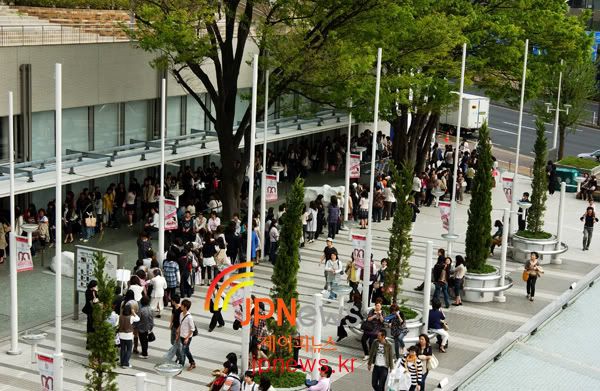 [SS501] F4 y SS501 en el JCB Hall en Tokio 17.4.09 V6g33