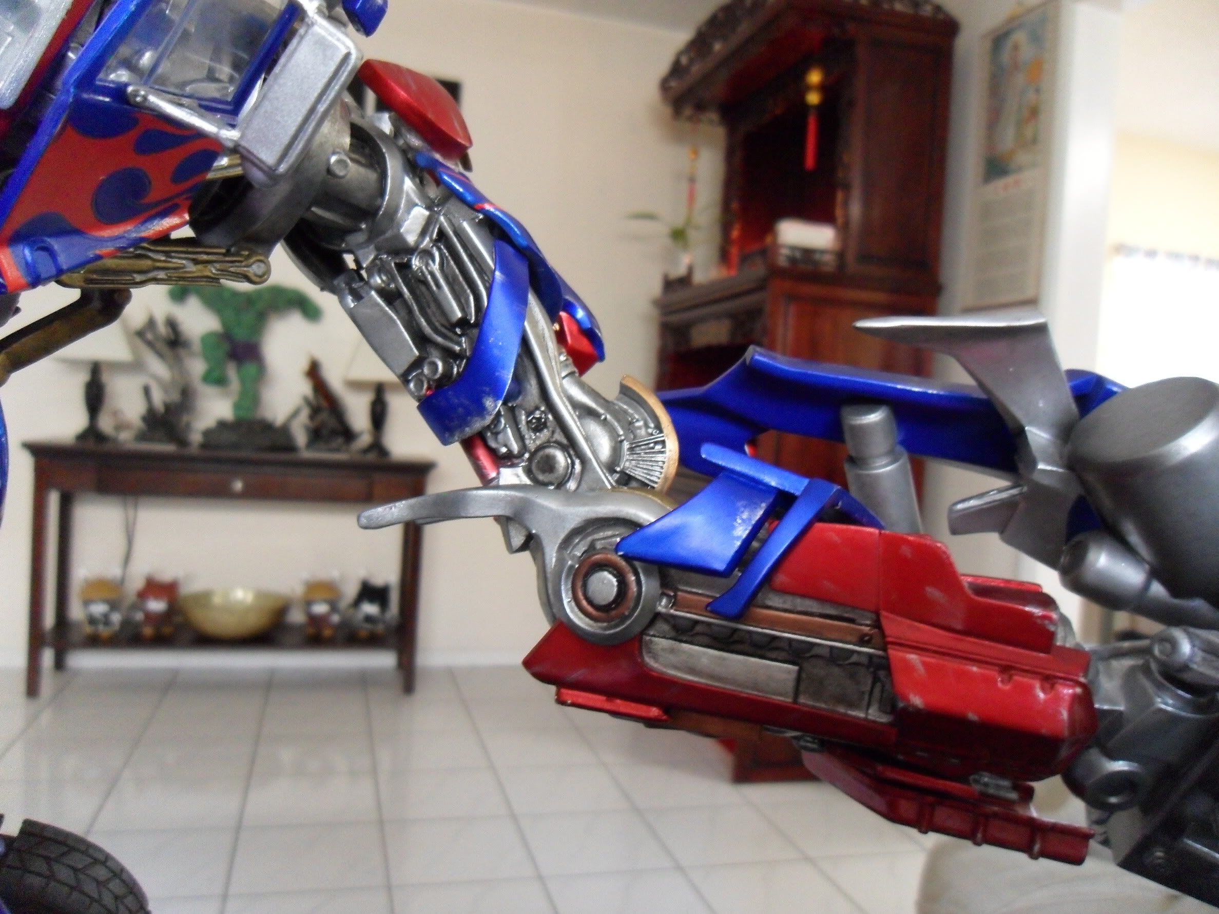 [Sideshow] Transformers - Optimus Prime Maquette - FOTOS OFICIAIS!!! Pág. 02 - Página 5 SAM_1316