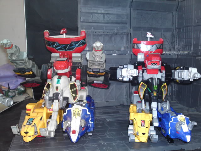 Dino Megazord - Mighty morphin 2010 !!! 01122009294