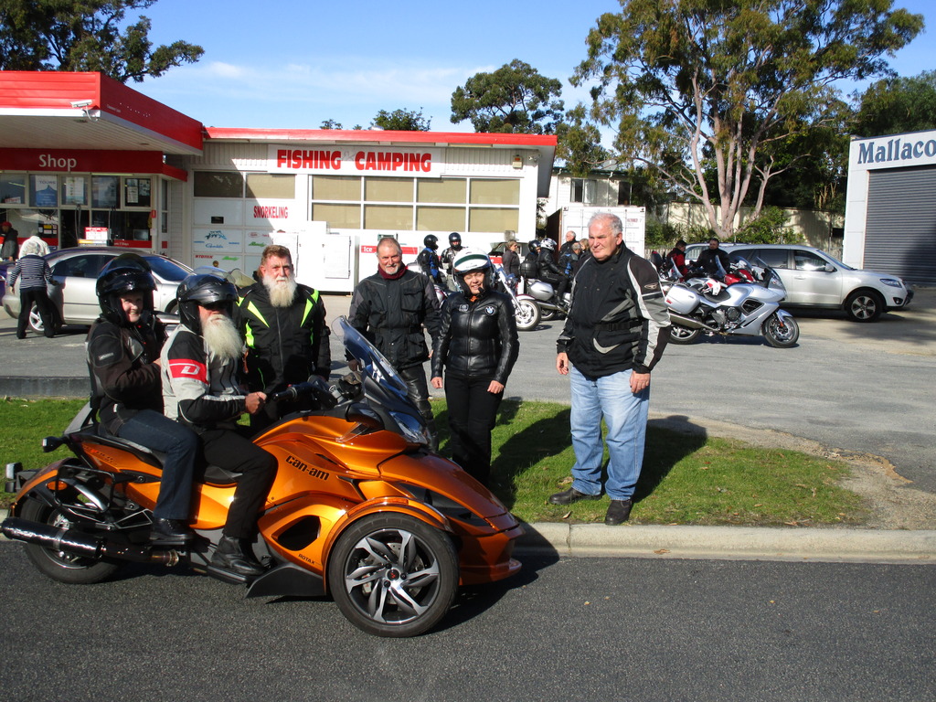 Mallacoota & The Canberra Branch IMG_0755_zpsdqunxfgw