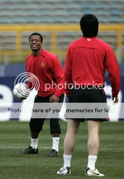 Entrenamiento del Manchester United 31/3/2008...Roma,Italia 17