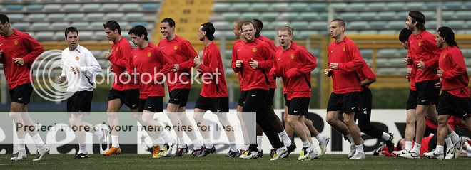 Entrenamiento del Manchester United 31/3/2008...Roma,Italia 5-6