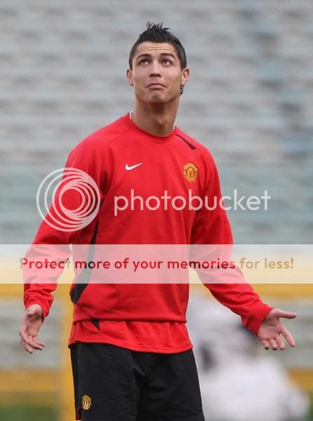 Entrenamiento del Manchester United 31/3/2008...Roma,Italia 7-6