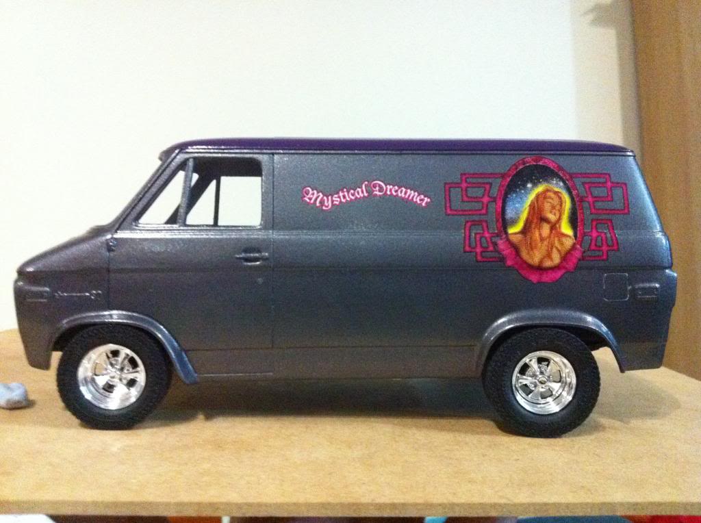 Revell '77 Chevy Van SWB Chevvvv4_zps41907b01