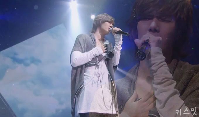 [JungMin] JungMin Live Performance - If You Can Not 2d52c0fab3635c39a9d3111