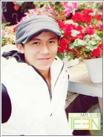 Mister VNB Teen 2012 - Yoyo Profile  1-1