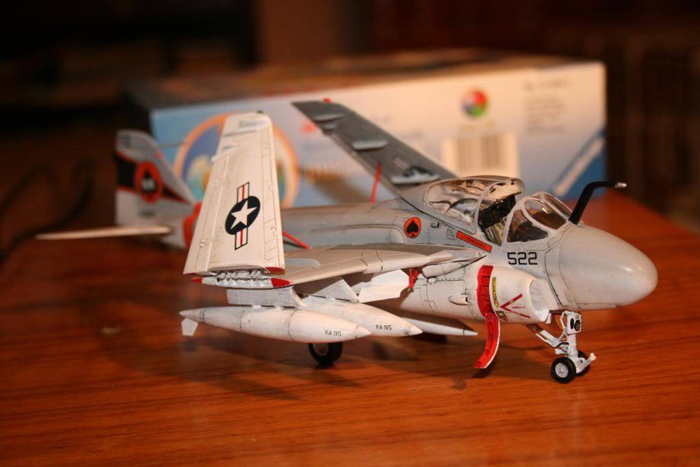 KA-6D Intruder (Italeri, 1:72) - Sida 3 IMG_9012_rsz