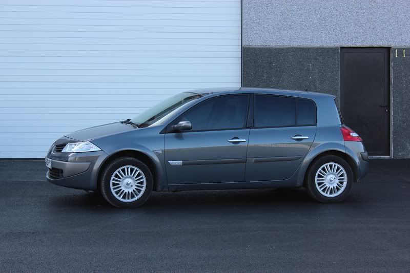 Mégane 2 Phase 2 Gris/Bleu Luxe Privilège de 2006 IMG_4762